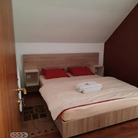 Vila Panda Guest house 3*
